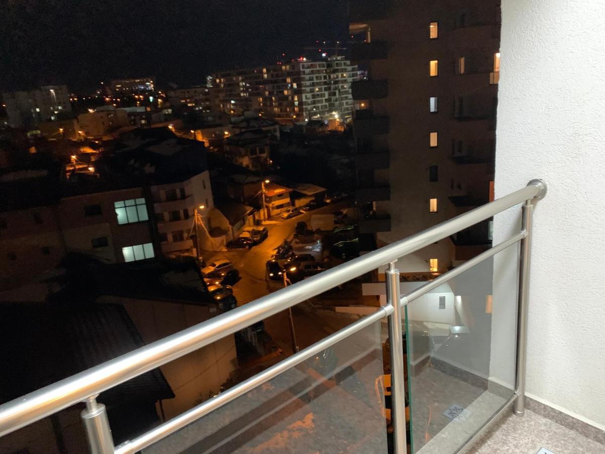 Ray Luxury Apartment Close To Presidential Palace Bucharest Exterior photo